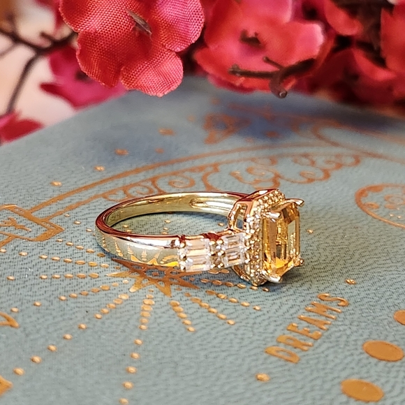 Citrine in 18k Gold over Sterling Ring, Size 6 - Picture 7 of 7